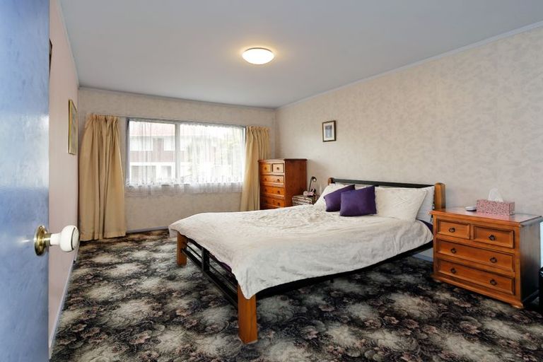 Photo of property in 8/133 Hutchinson Avenue, New Lynn, Auckland, 0600