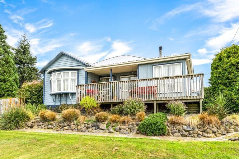 Photo of property in 25 Beach Street, Waikouaiti, 9510