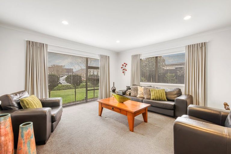 Photo of property in 30 Taiore Crescent, Marshland, Christchurch, 8083