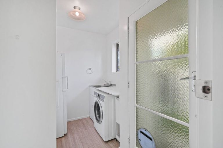 Photo of property in 28 Oldham Crescent, Halswell, Christchurch, 8025