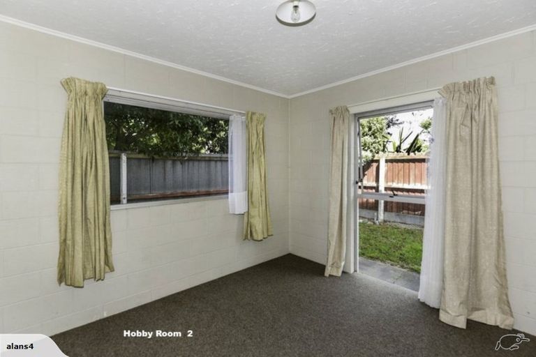 Photo of property in 2/33 Northfield Road, Casebrook, Christchurch, 8051