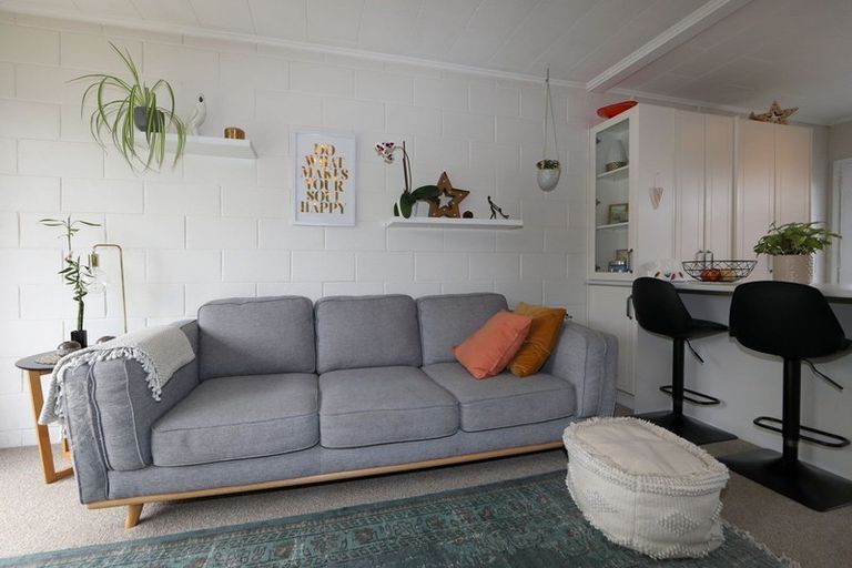 Photo of property in 4/50 Middle Road, Havelock North, 4130