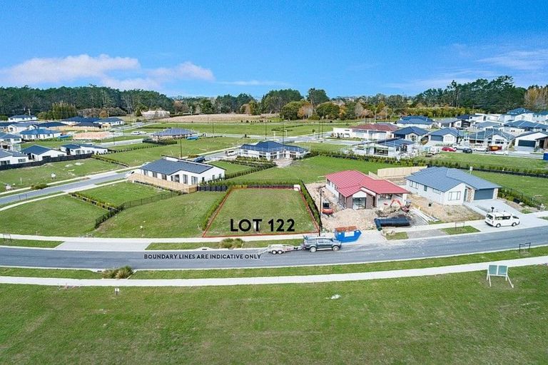 Photo of property in 50 Jane Maree Road, Kumeu, 0810