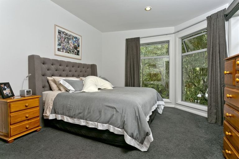Photo of property in 128a Glamorgan Drive, Torbay, Auckland, 0630