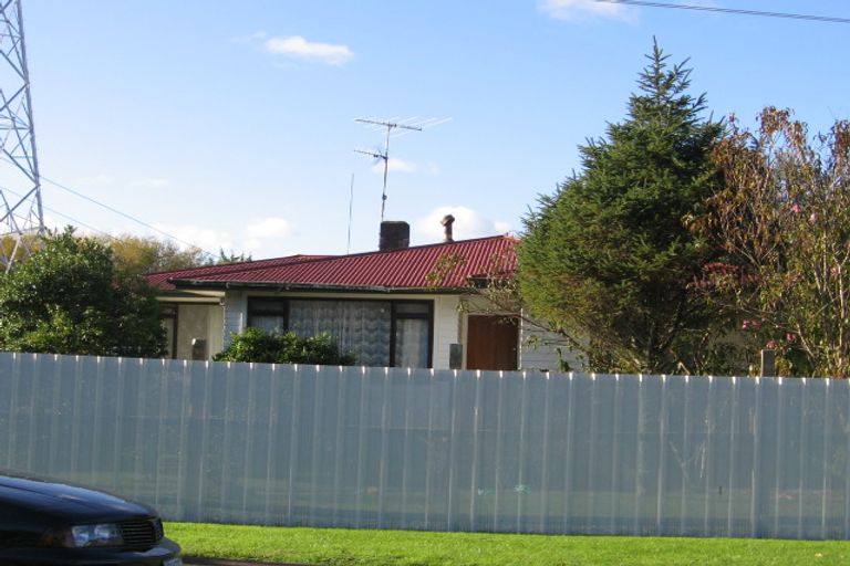 Photo of property in 108 Clayton Avenue, Otara, Auckland, 2023