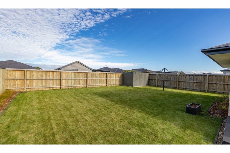 Photo of property in 10 Crossley Avenue, Woodend, 7610