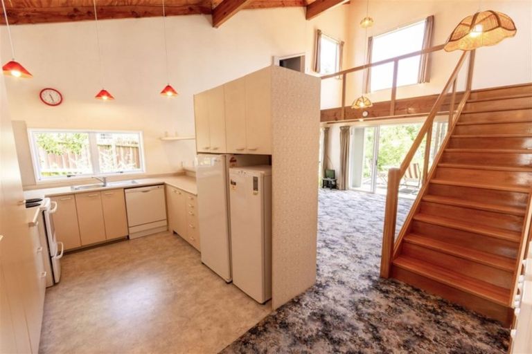 Photo of property in 4 Broadway Avenue, Waikuku Beach, 7473