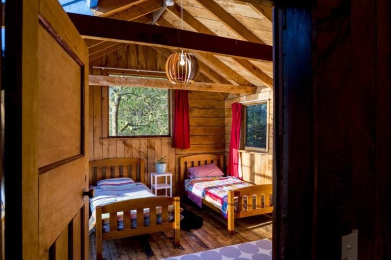 Photo of property in 17 Kokomuka Avenue, Harwood, Dunedin, 9077