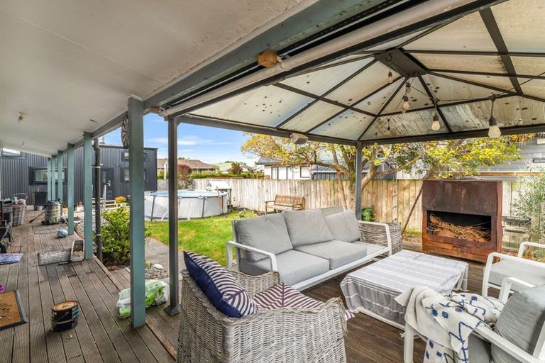 Photo of property in 117 Florence Avenue, Orewa, 0931