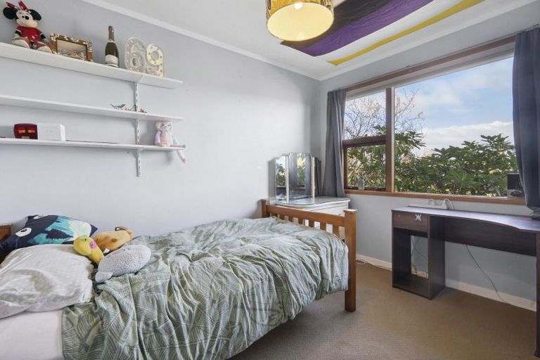 Photo of property in 29a Acheron Road, Paremata, Porirua, 5026