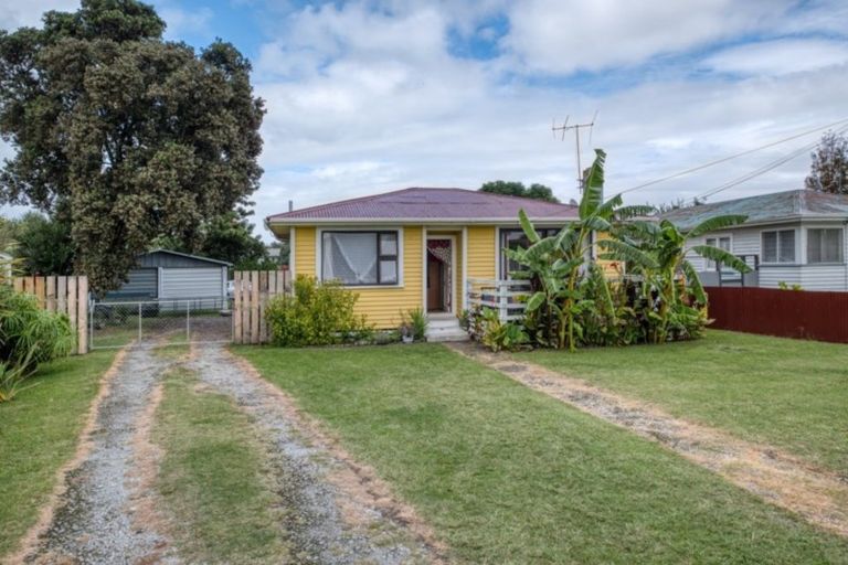 Photo of property in 16 Tolerton Avenue, Elgin, Gisborne, 4010
