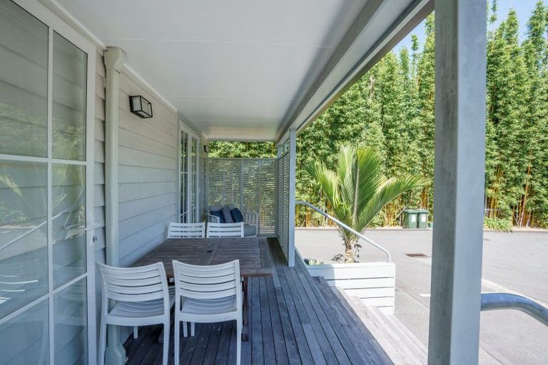 Photo of property in 16 Chapel Street, Russell, 0202