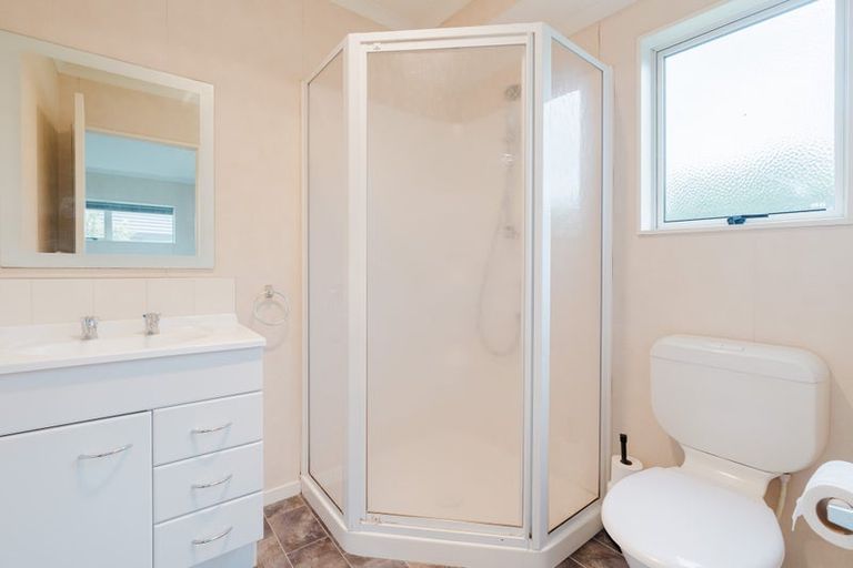 Photo of property in 4 Mckenzie Place, Rototuna North, Hamilton, 3210