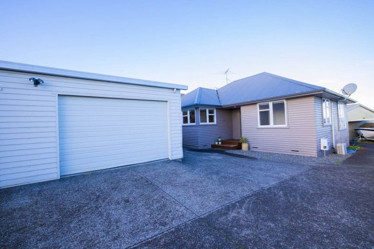 Photo of property in 160b Ridge Road, Howick, Auckland, 2014
