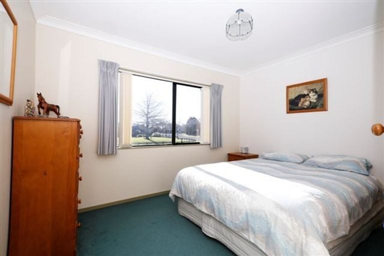 Photo of property in 1 Cromwell Drive, Fitzroy, Hamilton, 3206