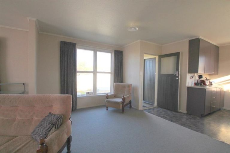 Photo of property in 17 Sword Street, Gore, 9710