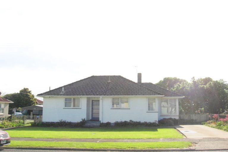 Photo of property in 60 Pearl Baker Drive, Otara, Auckland, 2023