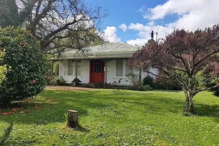 Photo of property in 67 Stout Street, Shannon, 4821