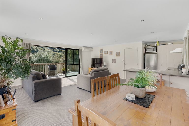 Photo of property in 18a Sretlaw Place, Brockville, Dunedin, 9011