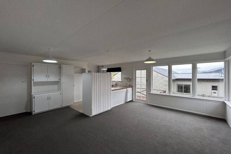 Photo of property in 4 Birse Street, Frankton, Queenstown, 9300
