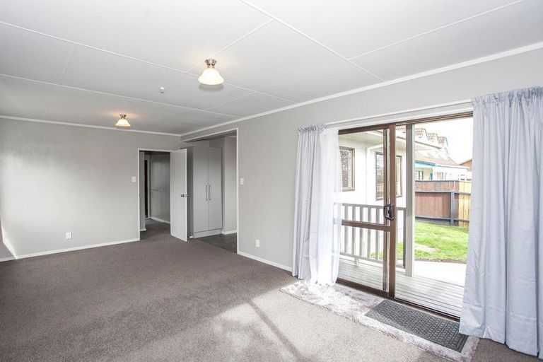 Photo of property in 62 Benmore Avenue, Cloverlea, Palmerston North, 4412
