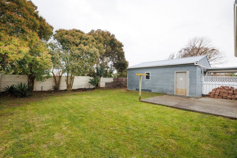 Photo of property in 35 Wilson Crescent, Highbury, Palmerston North, 4412
