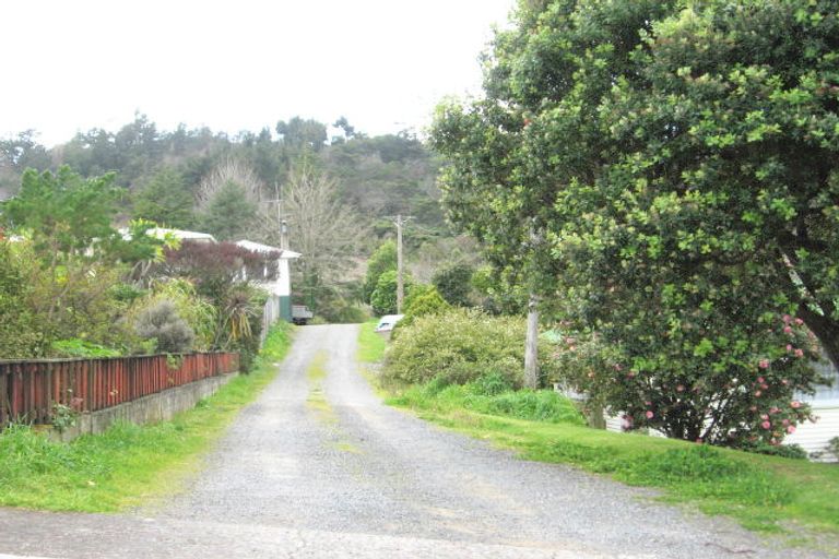 Photo of property in 144 Brunton Crescent, Thames, 3500