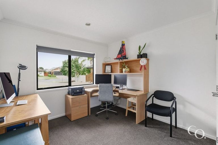 Photo of property in 573 Gloucester Road, Papamoa Beach, Papamoa, 3118