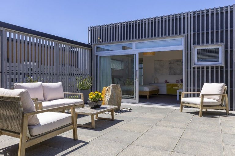 Photo of property in 12 Kurapoto Lane, Rainbow Point, Taupo, 3330