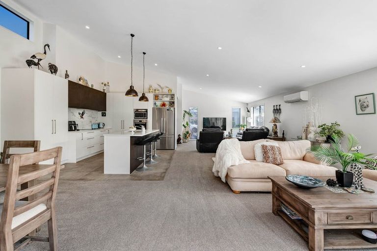 Photo of property in 6 Trevally Place, Snells Beach, 0920