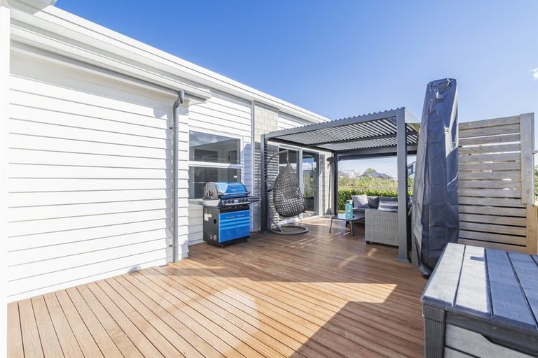 Photo of property in 30 Tawhiti Road, Pukekohe, 2120