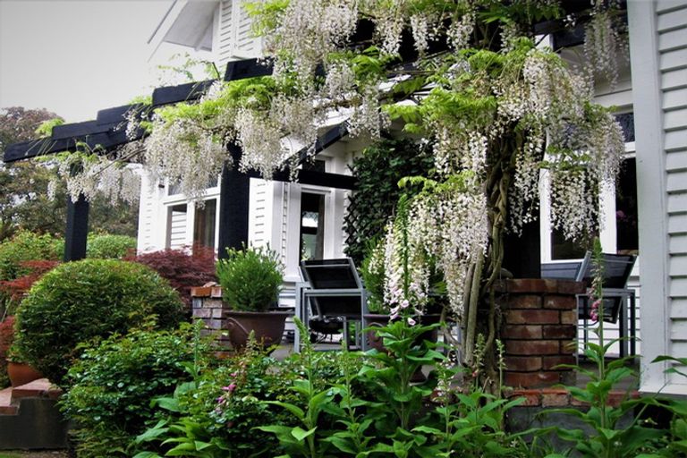 Photo of property in 78 Manawapou Road, Hawera, 4610