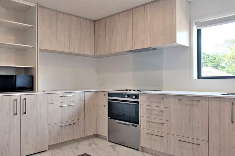 Photo of property in 6/61 Matipo Road, Te Atatu Peninsula, Auckland, 0610