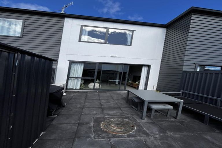 Photo of property in 6/36 Camp Street, Silverstream, Upper Hutt, 5019
