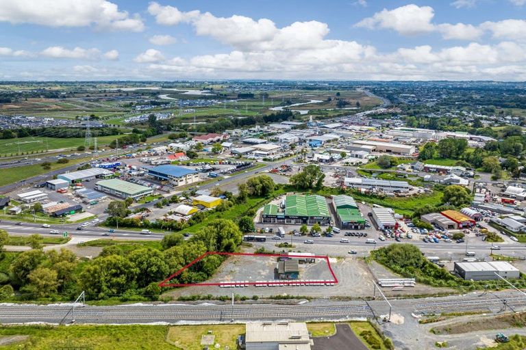 Photo of property in 280a Great South Road, Papakura, 2110