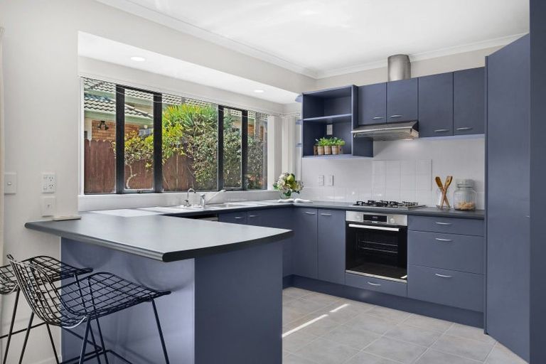 Photo of property in 101 Westerham Drive, Dannemora, Auckland, 2016