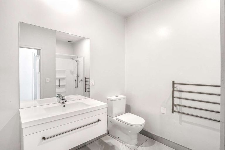 Photo of property in 3a Nohoanga Road, Karaka, Papakura, 2113