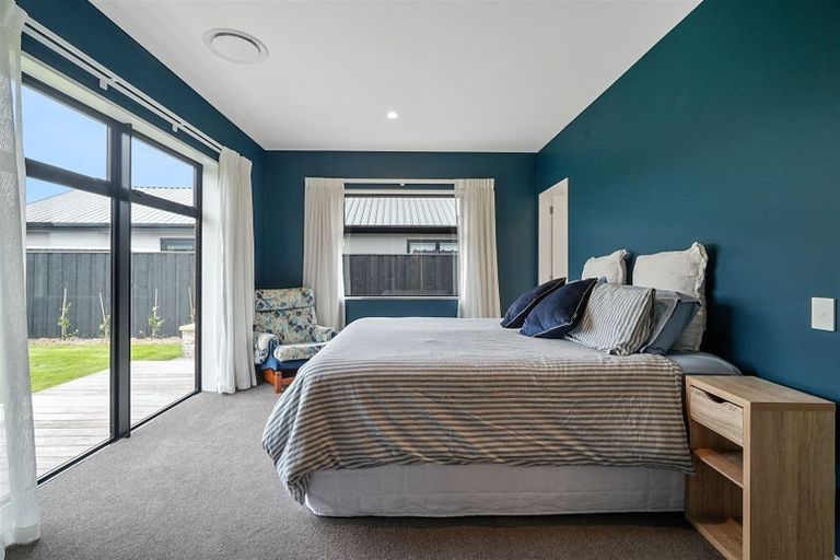 Photo of property in 21 Maurice James Way, Prebbleton, 7604