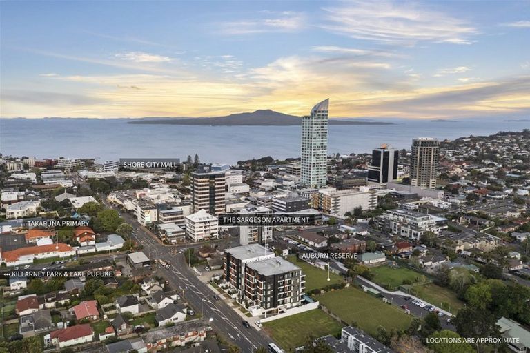 Photo of property in Frank Sargeson Apts, 308/74 Anzac Street, Takapuna, Auckland, 0622