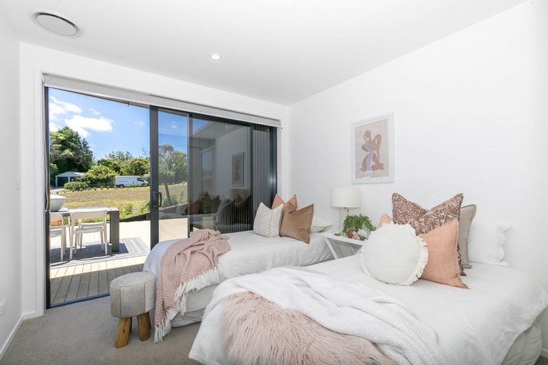 Photo of property in 5 Rangitahi Road, Raglan, 3225