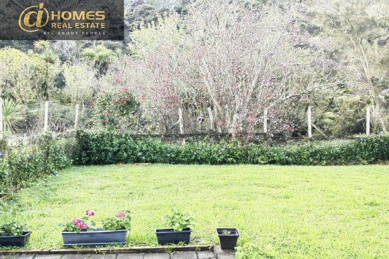 Photo of property in 1473 East Coast Road, Redvale, Albany, 0794