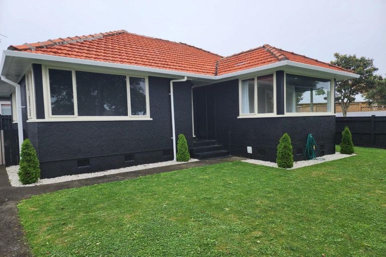 Photo of property in 7 Raleigh Street, Vogeltown, New Plymouth, 4310