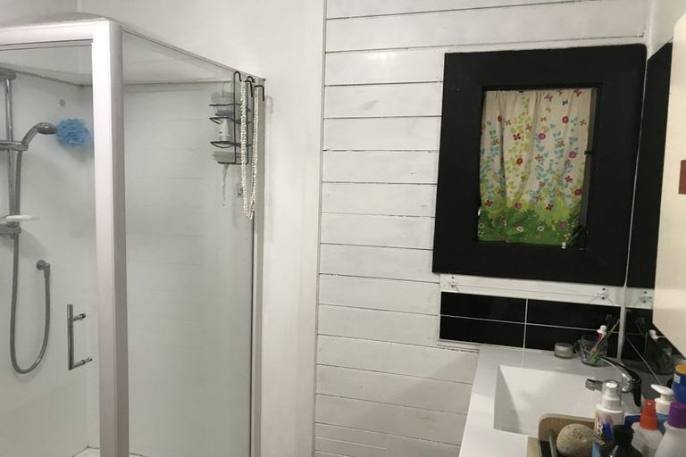 Photo of property in 60 Clarence Street, Brooklyn, Wellington, 6021