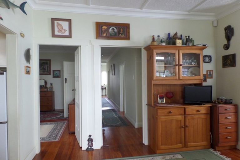 Photo of property in 727 Pollen Street, Thames, 3500