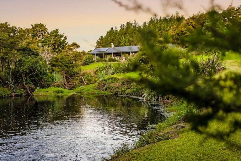 Photo of property in 78 River Drive, Kerikeri, 0294