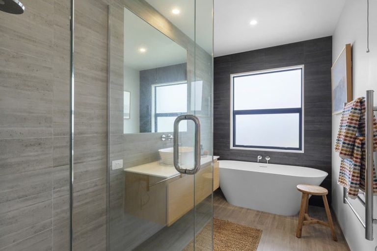 Photo of property in 38 Colwyn Street, Bryndwr, Christchurch, 8053