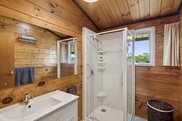 Photo of property in 41 Raumati Road, Raumati Beach, Paraparaumu, 5032