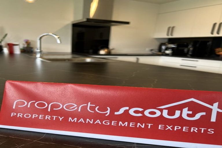 Photo of property in 16 Renfrew Street, Waikiwi, Invercargill, 9810