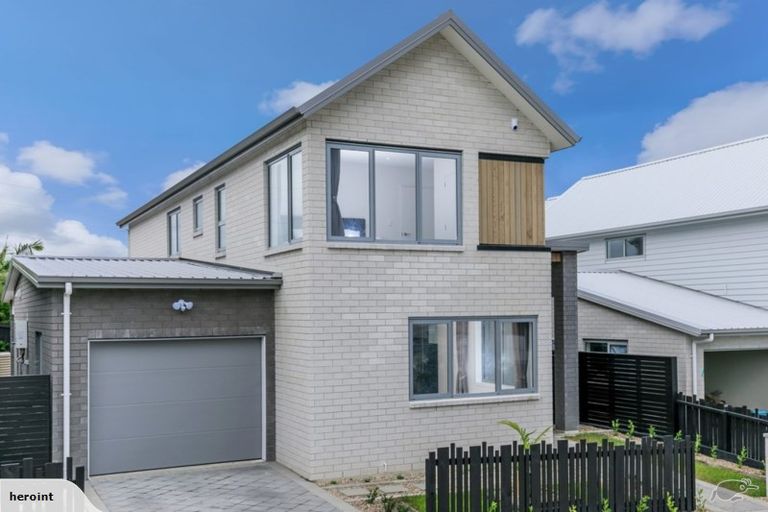 Photo of property in 13 Tihema Lane, Westgate, Auckland, 0614