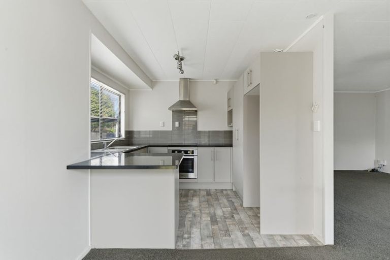 Photo of property in 1/19 Bernina Place, Weymouth, Auckland, 2103